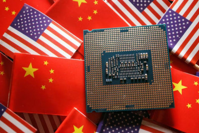 Trung Quốc hạn chế máy tính dùng chip Mỹ trong chính phủ